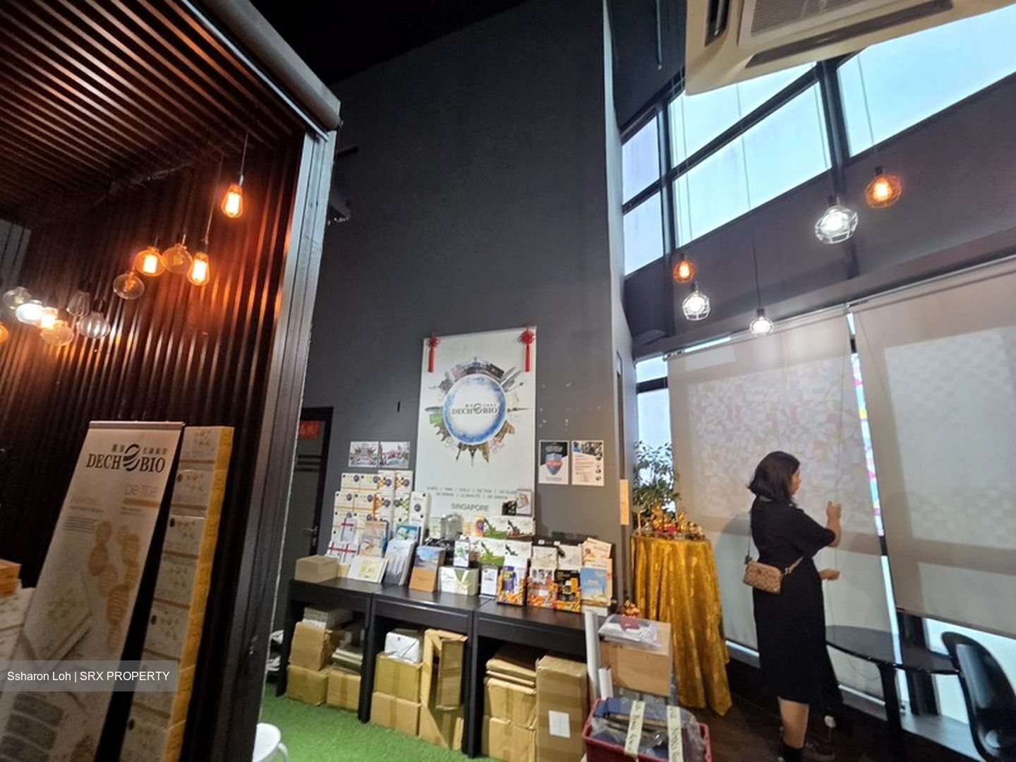 Oxley Bizhub (D14), Warehouse #611909391